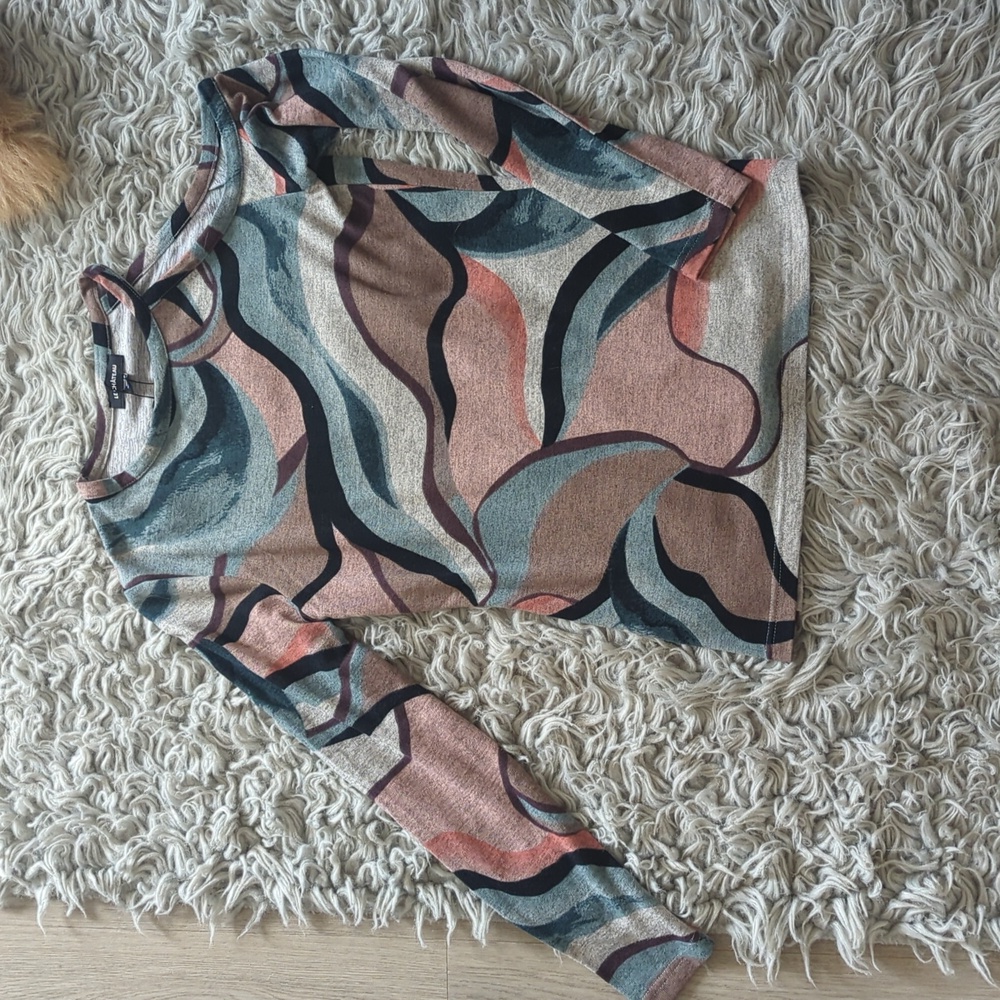 9-Le Chateau beautiful multi color light knit sweater Open shoulder one side. So